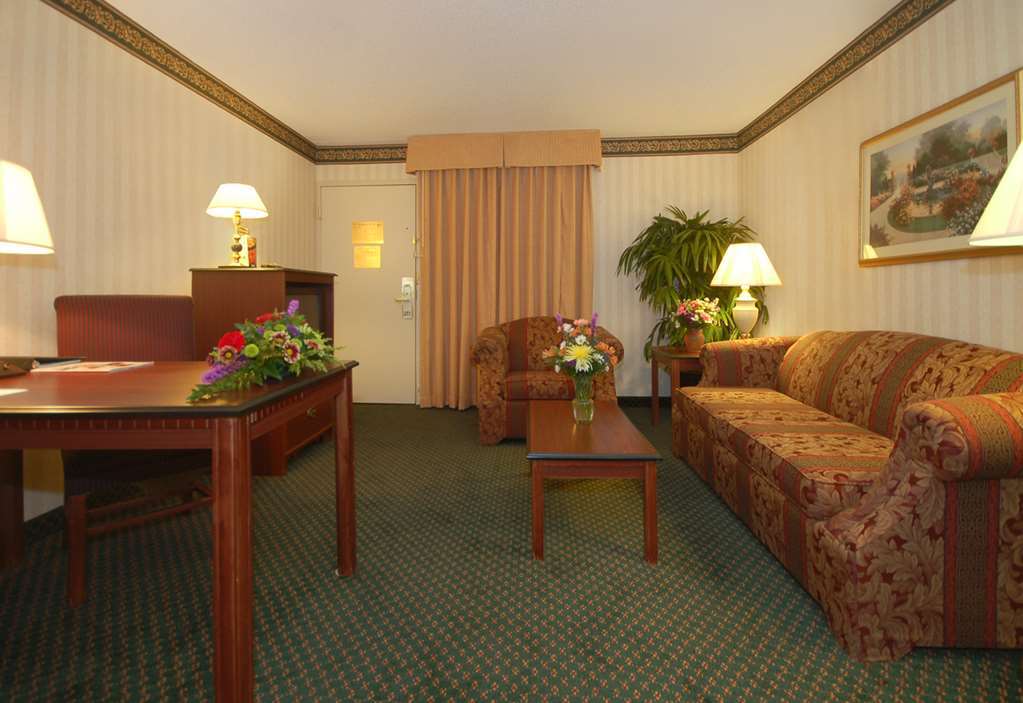 Embassy Suites By Hilton Cincinnati Northeast - Blue Ash Oda fotoğraf